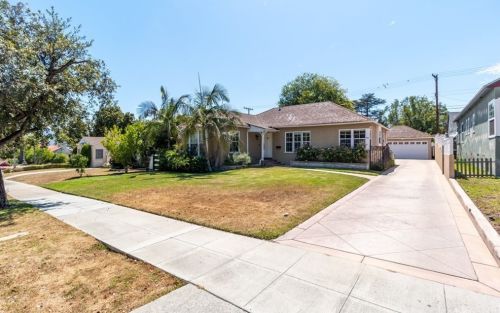 1411 Cleveland Rd, Glendale CA  91202-1414 exterior