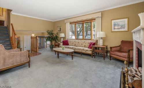 107 Pleasant View Rd, Hackettstown NJ  07840-1017 exterior