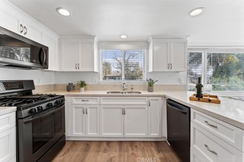 401 Fann St, Anaheim CA  92804-2619 exterior