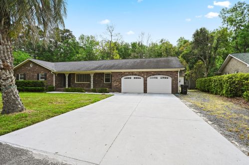 109 Magnolia St, Ladson, SC 29456-3548