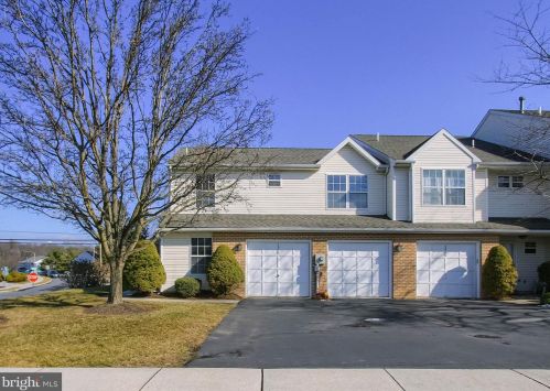 1900 Daybreak Cir, Harrisburg, PA 17110-9003
