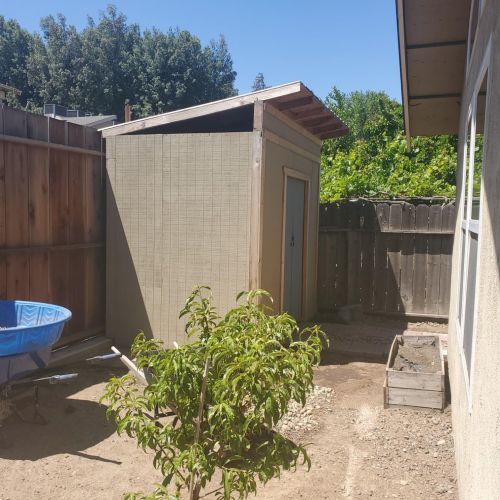 260 Earlham Dr, Turlock CA 95382-1700 exterior