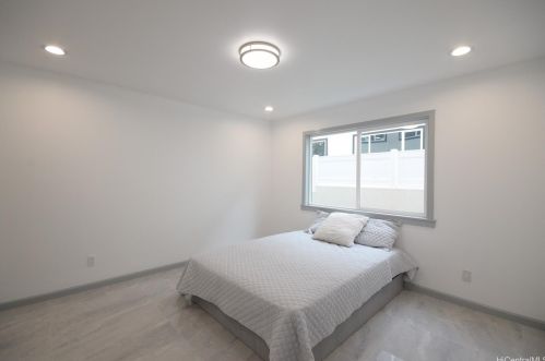 418 Halemaumau St, Honolulu HI  96821-2043 exterior