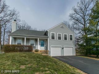 15 Braxton Dr, Dulles, VA 20165-6011