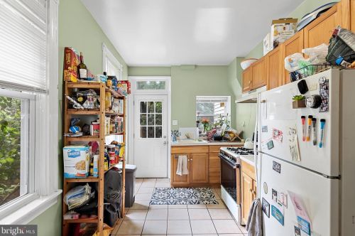 546 Spruce St, Lancaster PA  17603-3353 exterior