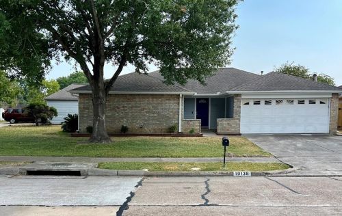 10138 Quiet Hill Rd, Morgans Point TX  77571-4167 exterior