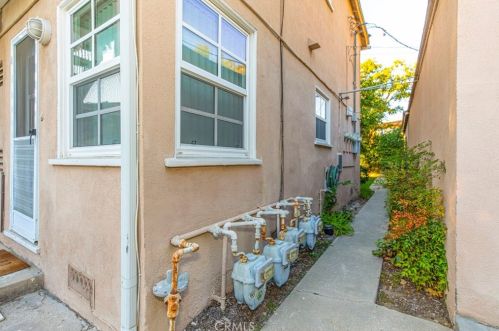 1100 Verdugo Rd, Glendale CA  91208-2918 exterior