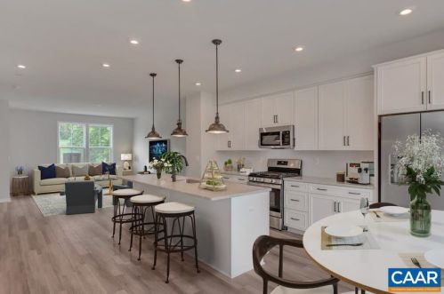5957 Mccomb St, Crozet, VA 22932-3023