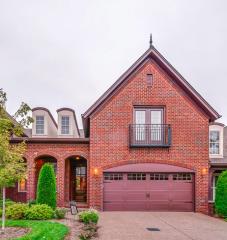 127 Village Cir, Lebanon, TN 37087-1433