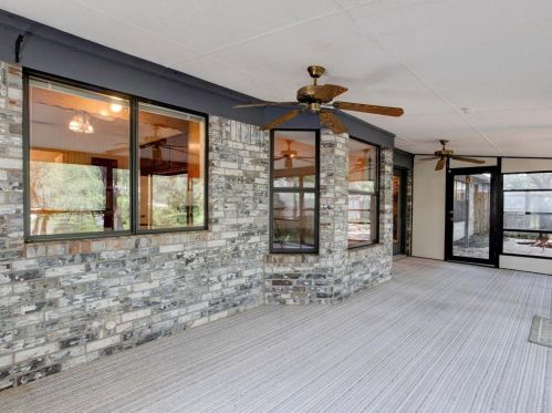 410 Granada Calle Ct, Granbury TX 76049-1476 exterior