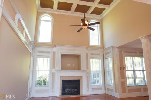 707 Alberta Dr, Mcdonough, GA 30252-4221