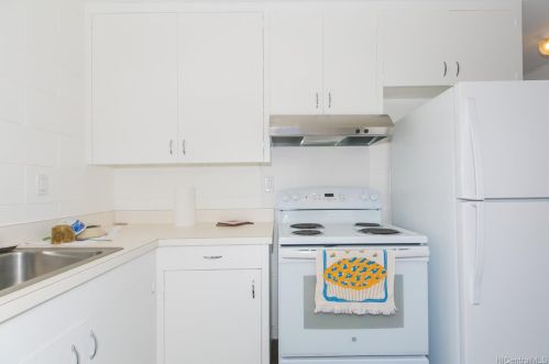 940 Punahou St, Honolulu HI  96822-4798 exterior