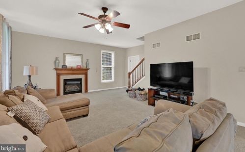 6510 Alfano Dr, Harrisburg, PA 17112-4404