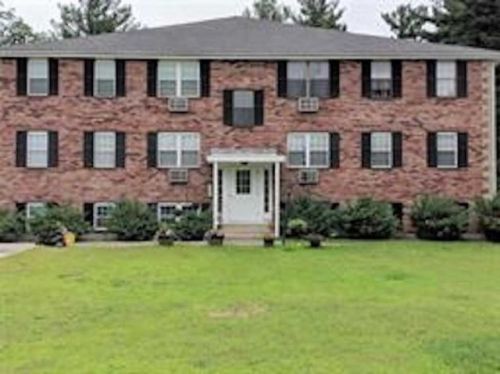 54 Westville Rd, Plaistow, NH 03865-2955