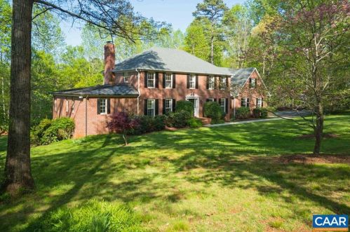 720 Garthfield Ln, Charlottesville, VA 22901-8855