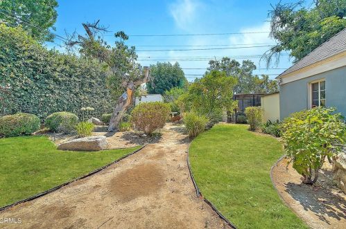 1168 Alma St, Glendale CA  91202-2054 exterior