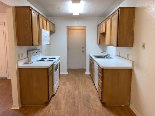 831 White Rock St, Fort Worth TX  76179-3433 exterior