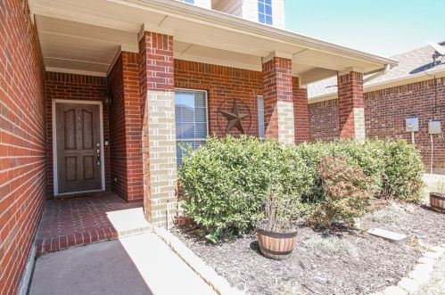 2305 Charisma Dr, Fort Worth TX  76131-1260 exterior