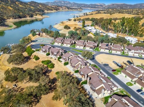 4680 Shady Creek Dr, Lake Nacimiento, CA 93446-4179