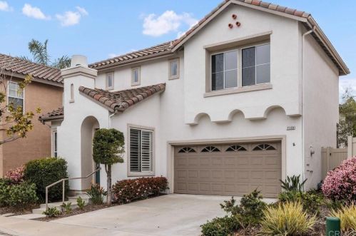 7149 Tanager Dr, Carlsbad, CA 92011-5035