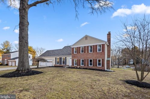 5002 Ten Mills Rd, Columbia MD  21044-1539 exterior