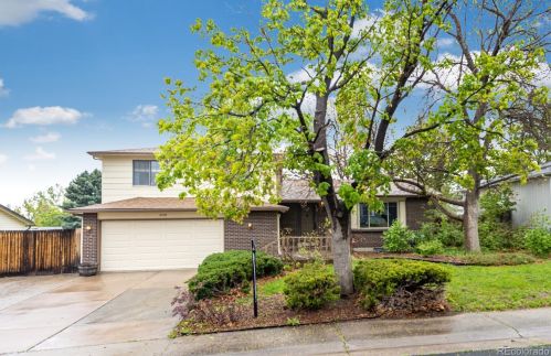 2578 Dillon St, Denver, CO 80014-2402