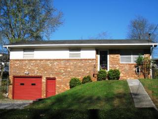 2804 Midfield Cir, Cleveland, TN 37323-0549