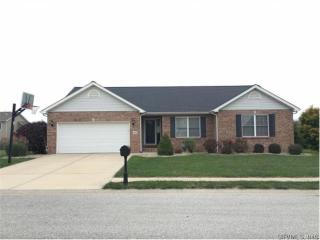 1013 Remington St, Mascoutah, IL 62258-2881