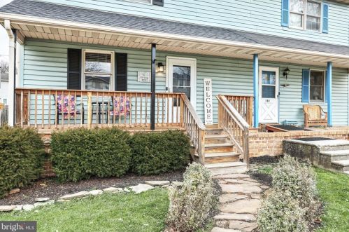 125 Edward St, Hanover PA  17331-2728 exterior