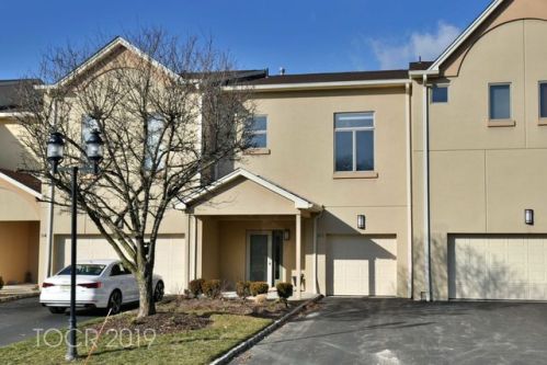 52 Rio Vista Dr, Allendale, NJ 07401-1628