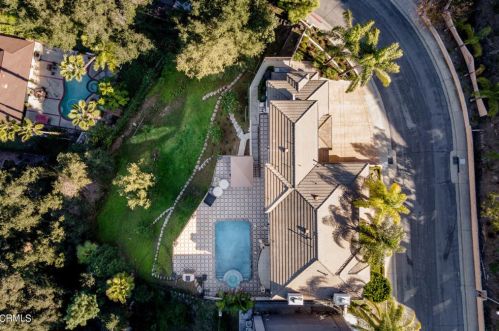 1958 Calafia St, Glendale CA  91208-2306 exterior