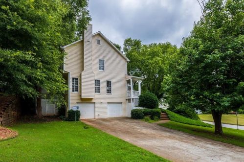 2355 Walnut Grove Way, Suwanee, GA 30024-3221