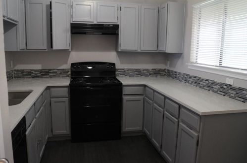 207 Cole St, Garland TX  75040-3746 exterior