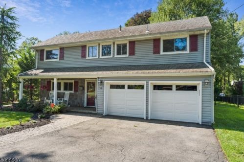 14 Georgia St, Cranford, NJ 07016-2723