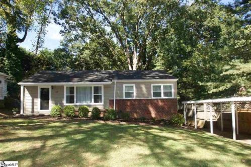 37 Waters Ave, Greenville, SC 29605-1235
