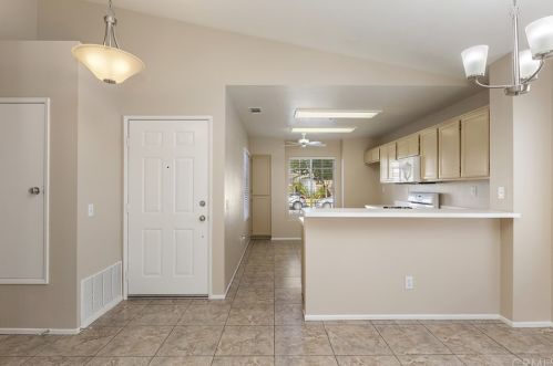 7350 Ayers Rock Rd, Riverside CA 92508-6044 exterior