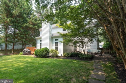 255 Lower Magothy Beach Rd, Severna Park MD  21146-2118 exterior