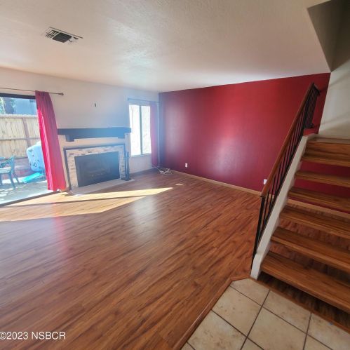 486 Center Ct, Santa Maria, CA 93455-3838