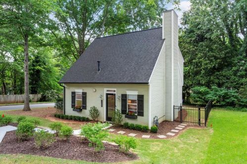 1153 Haven Brook Ln, Atlanta, GA 30319-2668