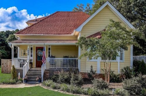 1050 Nicholsville Rd, Monroe, GA 30656-3467