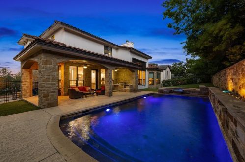 3704 Bonnell Dr, Austin, TX 78731-5844