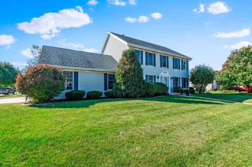 313 Buckingham Pl, Joliet, IL 60404-0512