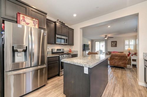 5712 Freestone Dr, Arboga CA  95901-8701 exterior