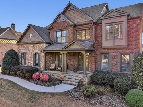 249 Meadow Path Dr, Marietta, GA 30064-5470
