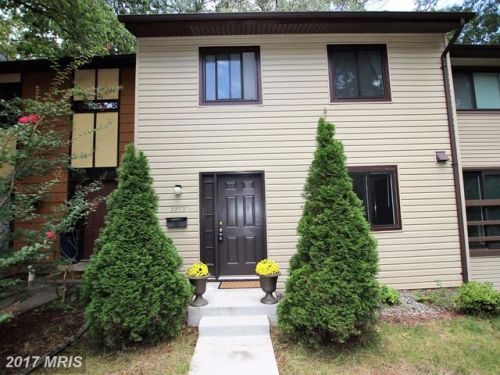 2233 Lofty Heights Pl, Herndon, VA 20191-1716