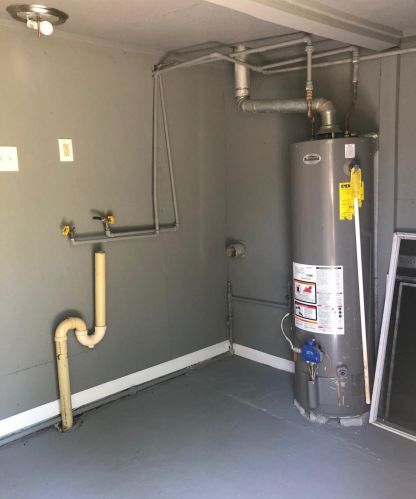 201 13 Pl, Hobart IN 46342-5945 exterior