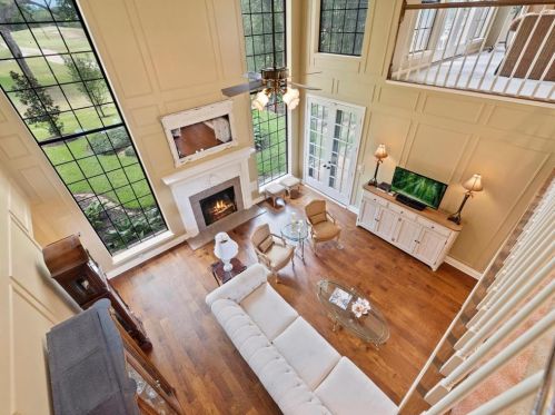 2202 Country Crk Way, Richmond TX 77406-6611 exterior