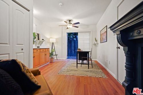 1212 Cedar St, Glendale CA  91207-1427 exterior