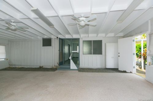 316 Elelupe Rd, Honolulu HI  96821-2211 exterior