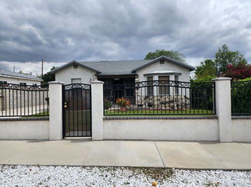 1350 Fairview Ave, Colton, CA 92324-2517